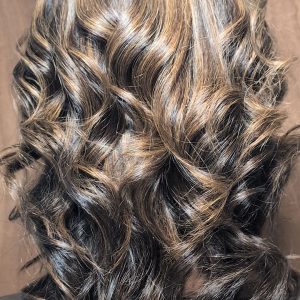 Kinky Straight Highlight Wig – 16”